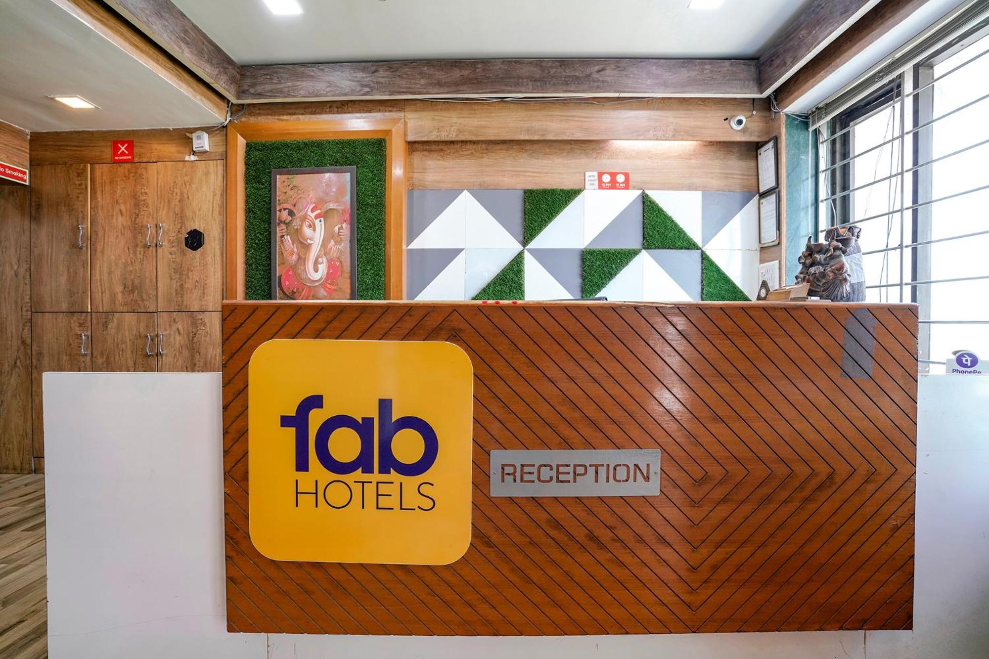 Fabhotel Galaxy I أحمد أباد المظهر الخارجي الصورة