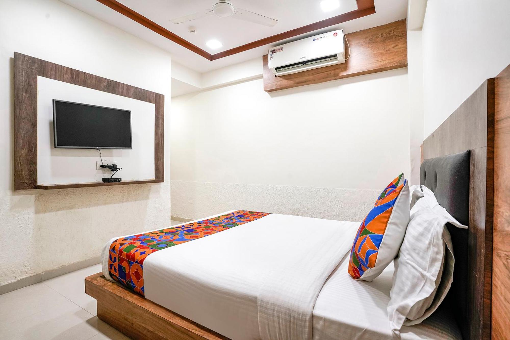 Fabhotel Galaxy I أحمد أباد المظهر الخارجي الصورة