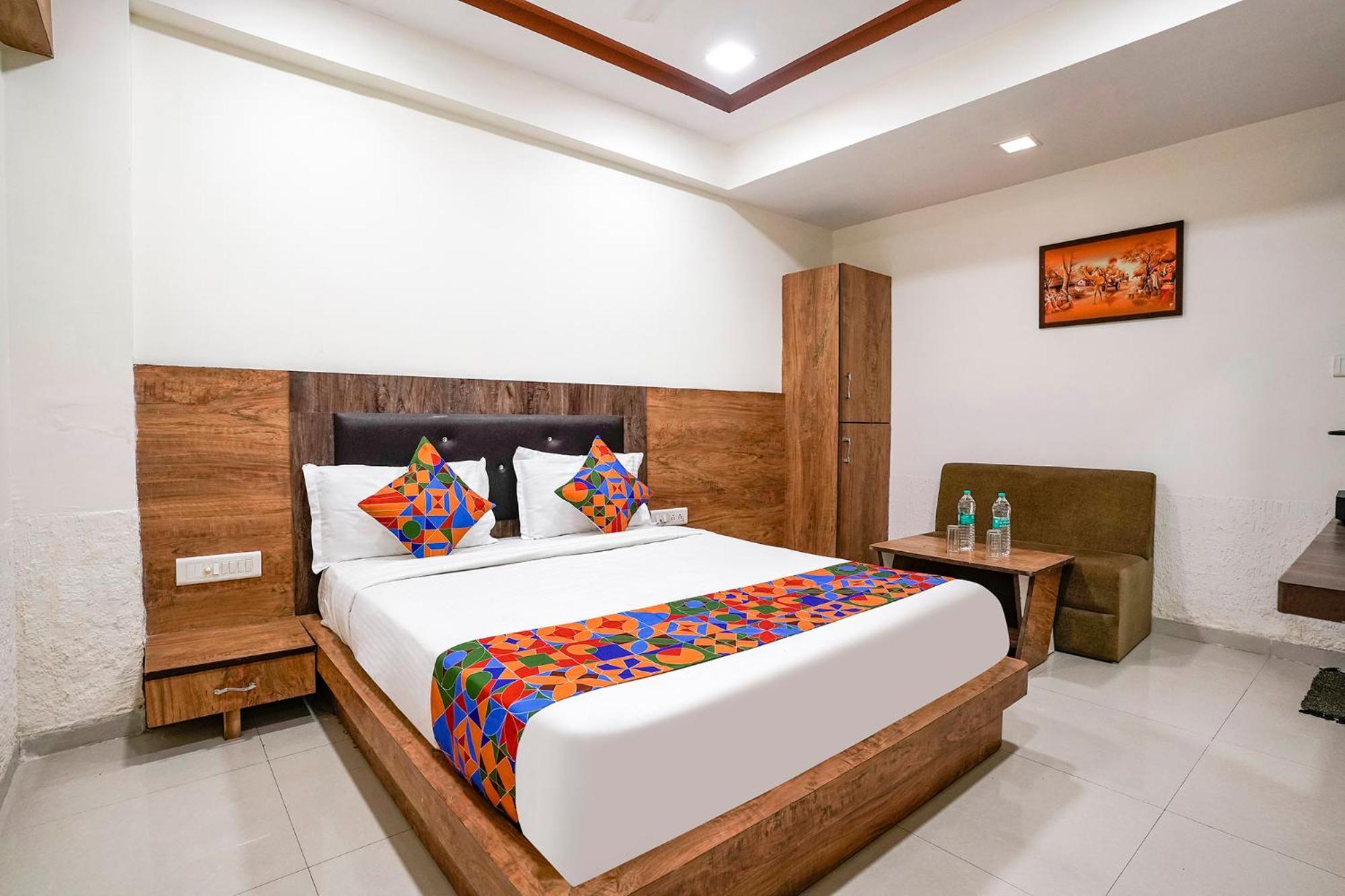 Fabhotel Galaxy I أحمد أباد المظهر الخارجي الصورة